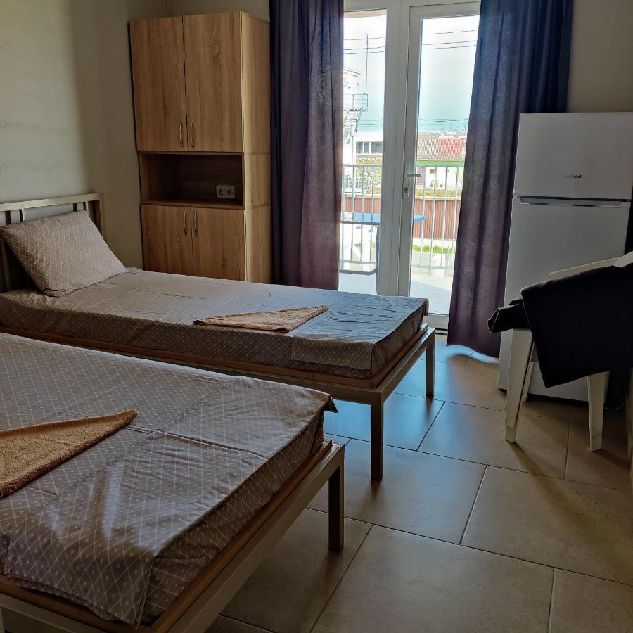 Family Hotel Gribovka Eksteriør bilde